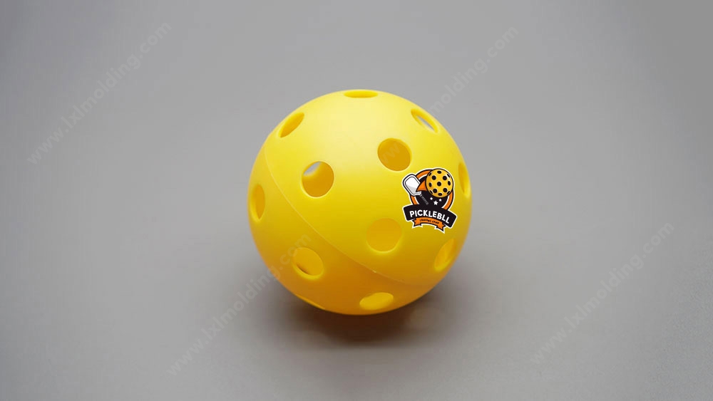 Personzalized Logo Indoor Pickleball Ball 26 Hole